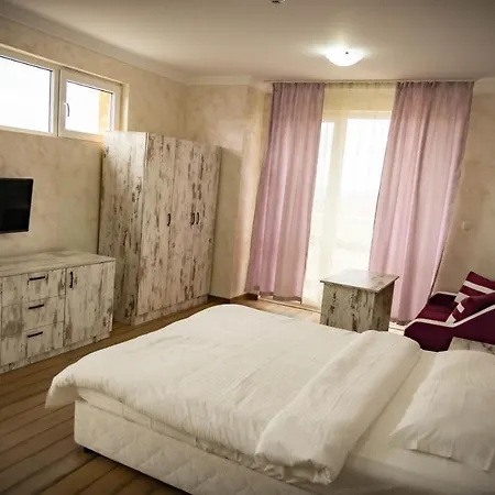 Hotel семеен прованс 3*