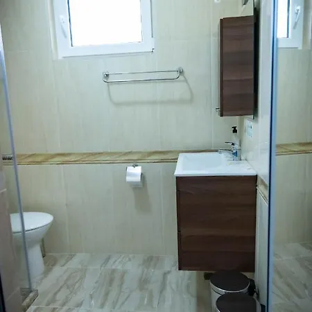 Hotel семеен прованс Aheloy