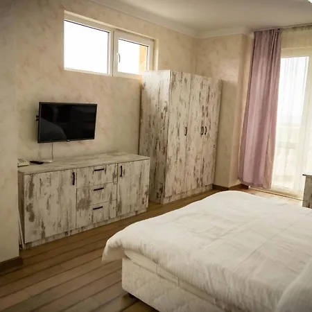 семеен прованс Hotell