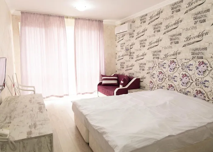 семеен прованс Hotel Aheloi